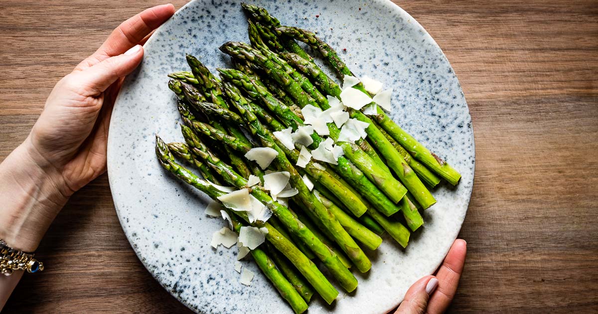 Easy Garlic Butter Sauteed Asparagus: Ready in 10 Minutes